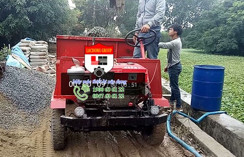 máy trộn bê tông tự hành, may tron be tong tu hanh