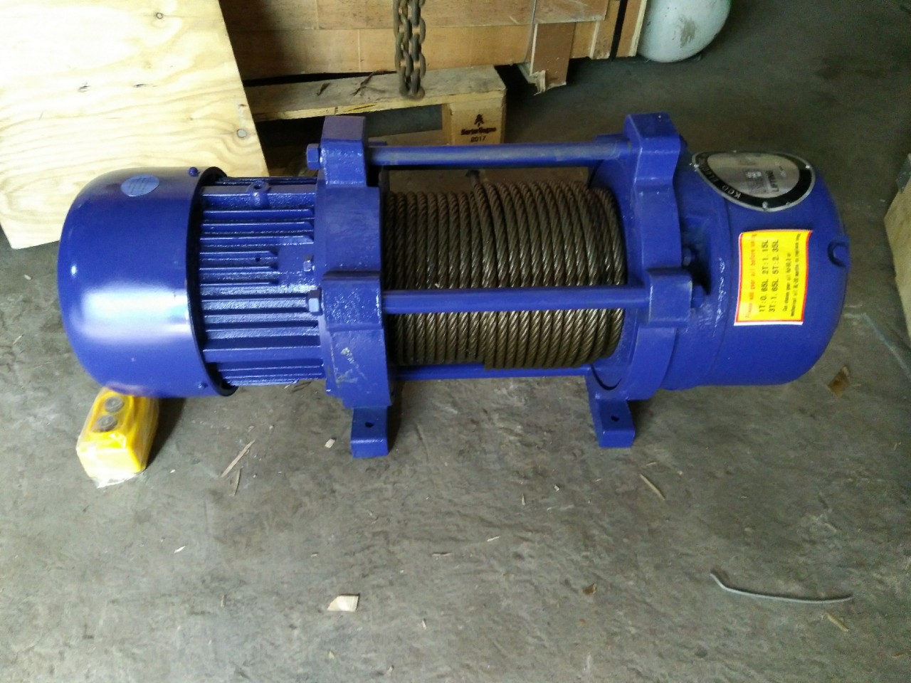 tời điện đa năng 2 tấn